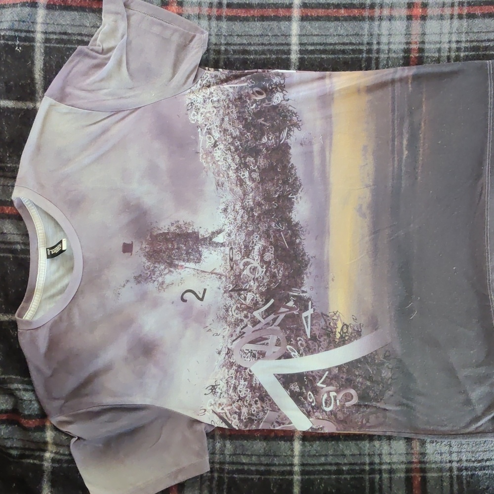 T-shirt